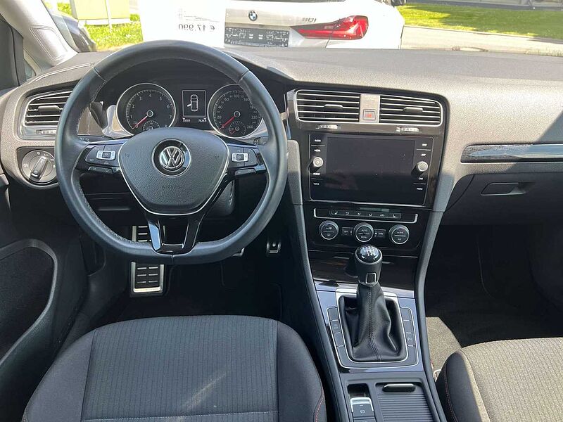 Volkswagen Golf Sound